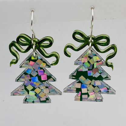 Merry Confetti Tree Earrings Christmas- Green Pixie Dust 