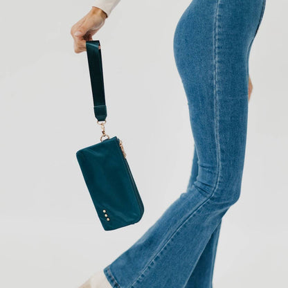 Cove Double Zip Nylon Wristlet Wallet: Black