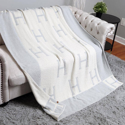 H Initial Monogram Patterned Reversible Throw Blanket: Black faux Hermes