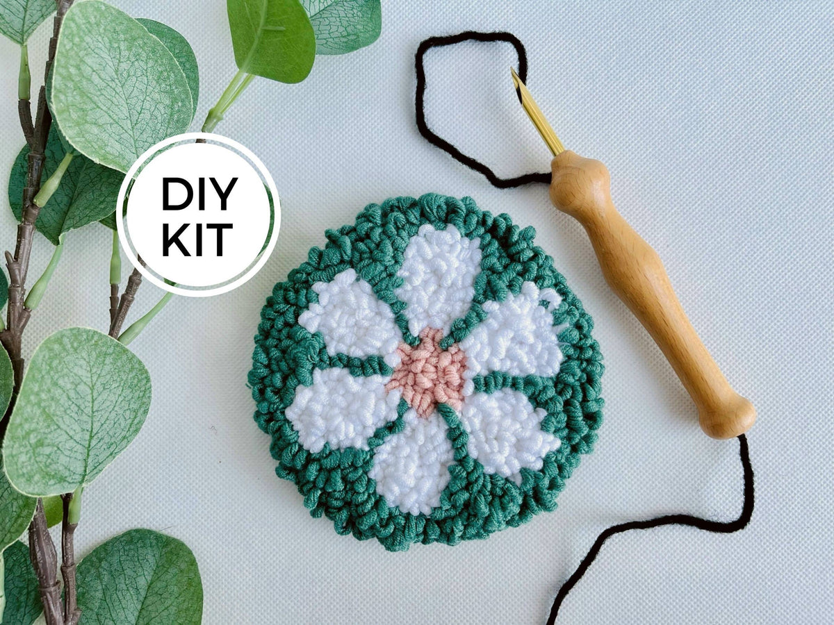 White Beginner Punch Needle Mug Rug Kit
