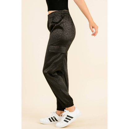 THML Black Cheetah Print Jogger Pants with Side Pockets: BLACK