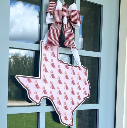 Queen of Aggieland (Pattern)- Door Hanger: Yes, please include the bow