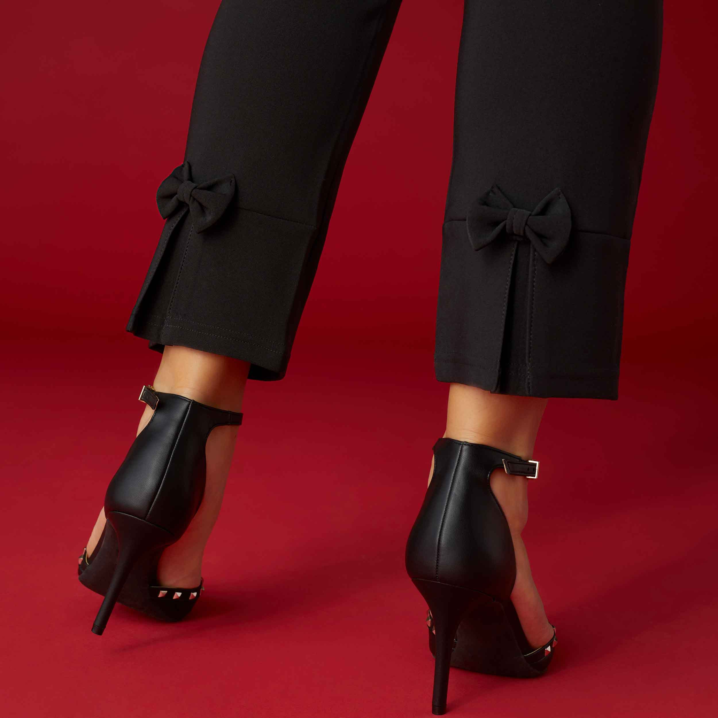 Georgie Bow Back Detail Bottom - Valentine&