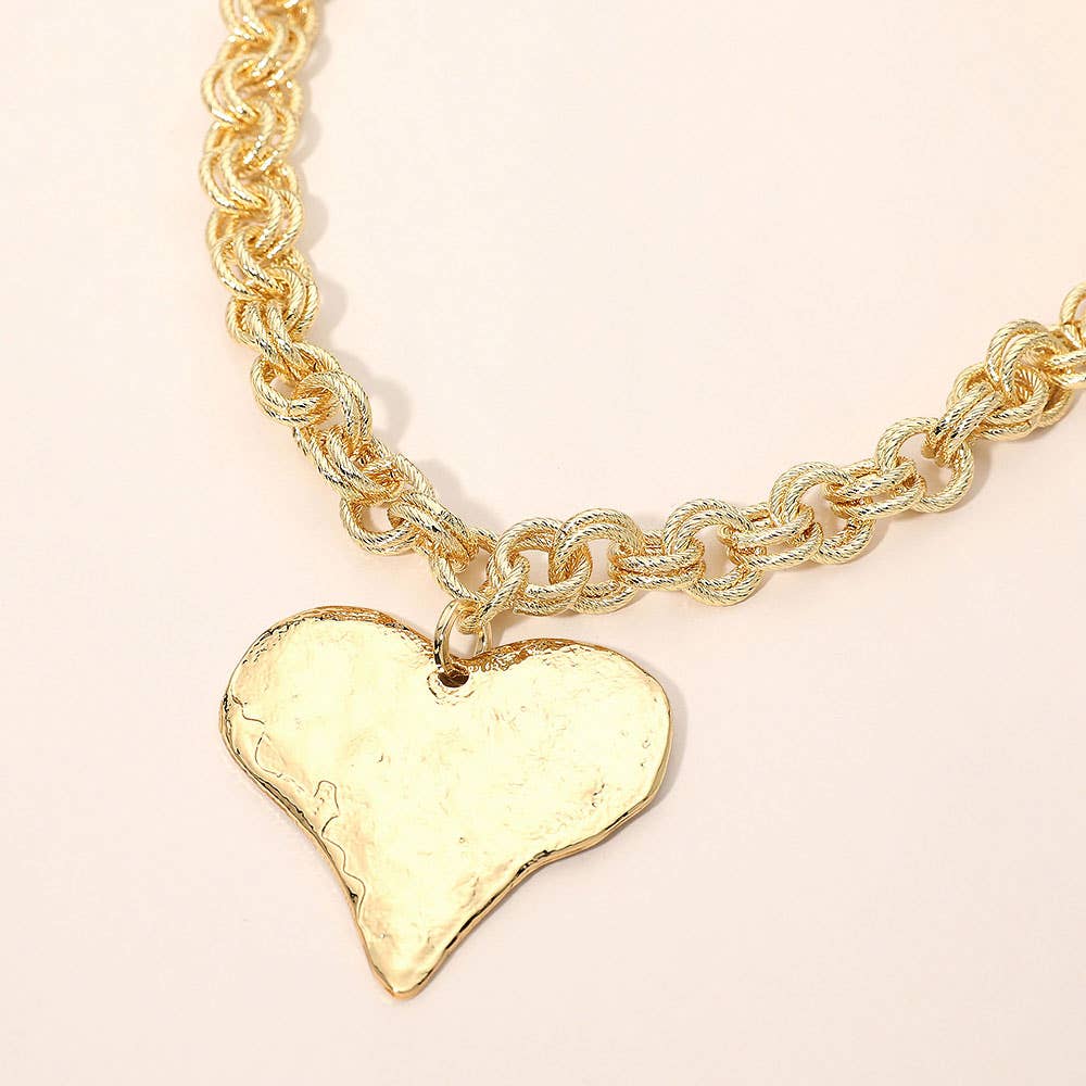 Metal Heart Pendant Chunky Chain Necklace