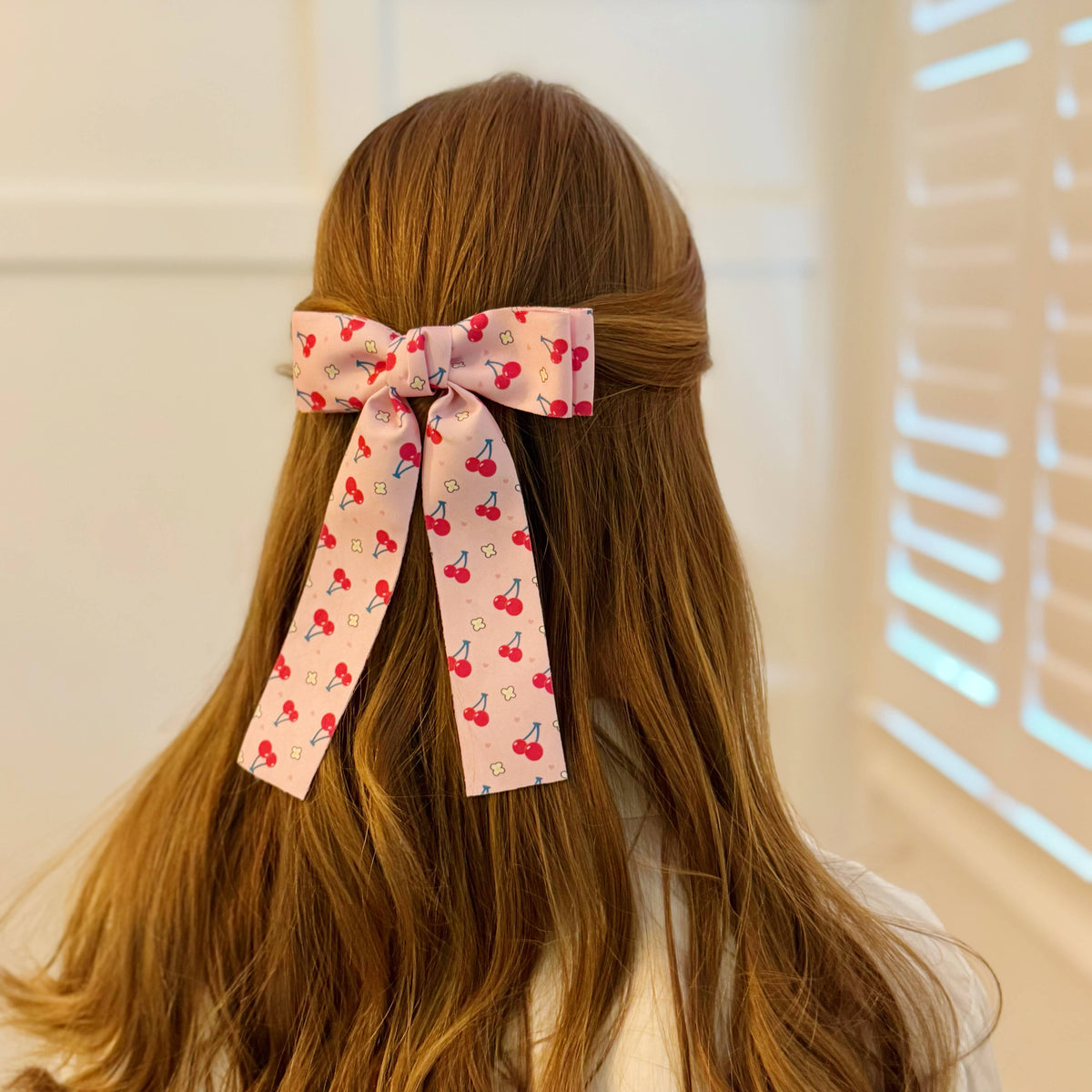 Sweet &amp; Sour Fruit Print Hair Clip: Strawberry