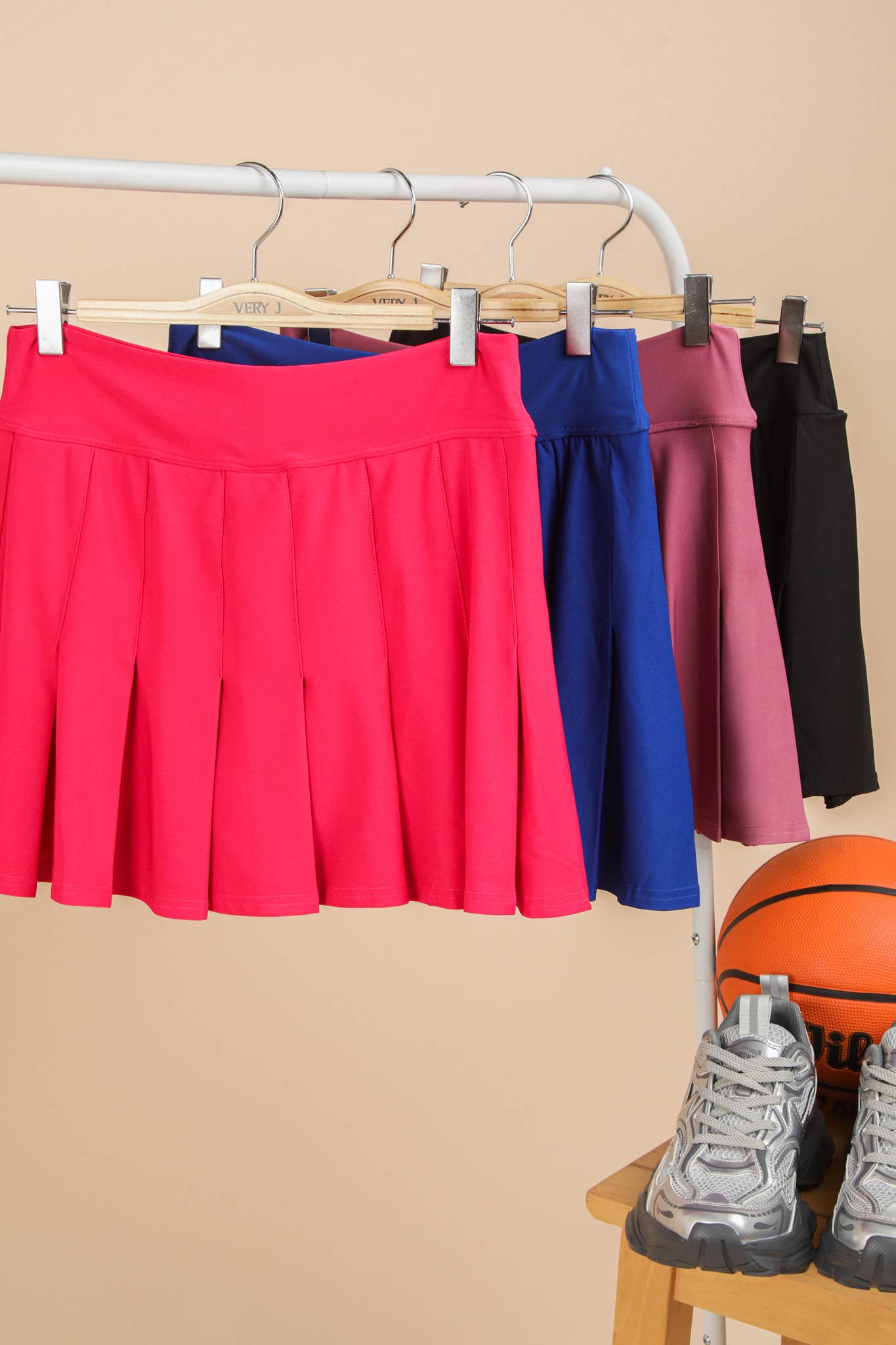 NS50083-Activewear Pleated Skirt with Short Liner: BLACK / S-M-L/2-2-2