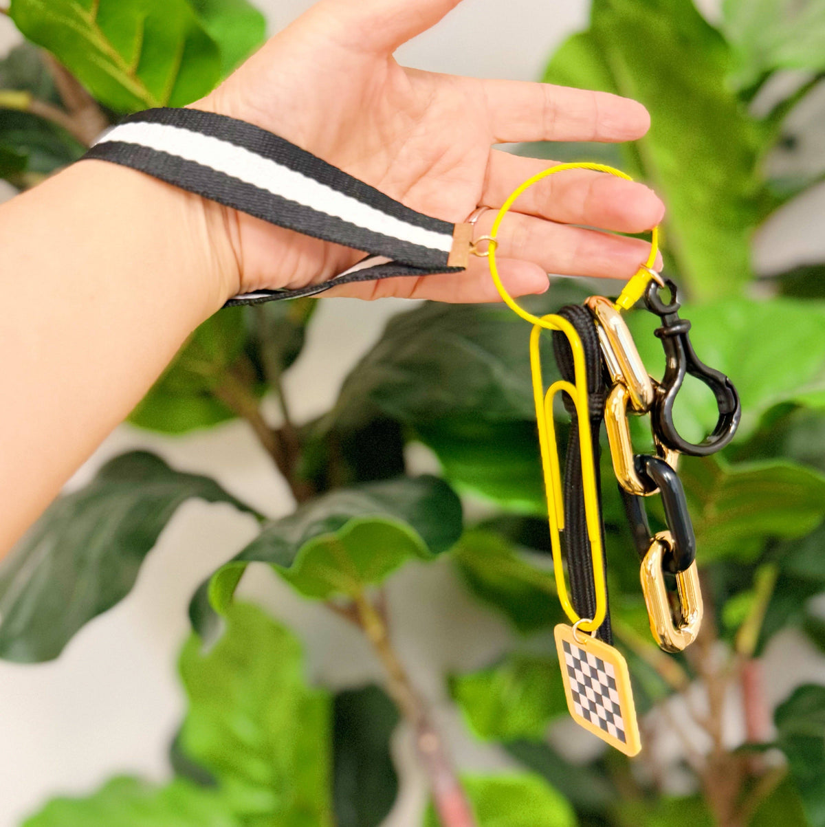 City Hip Jingle Key Chain: Green