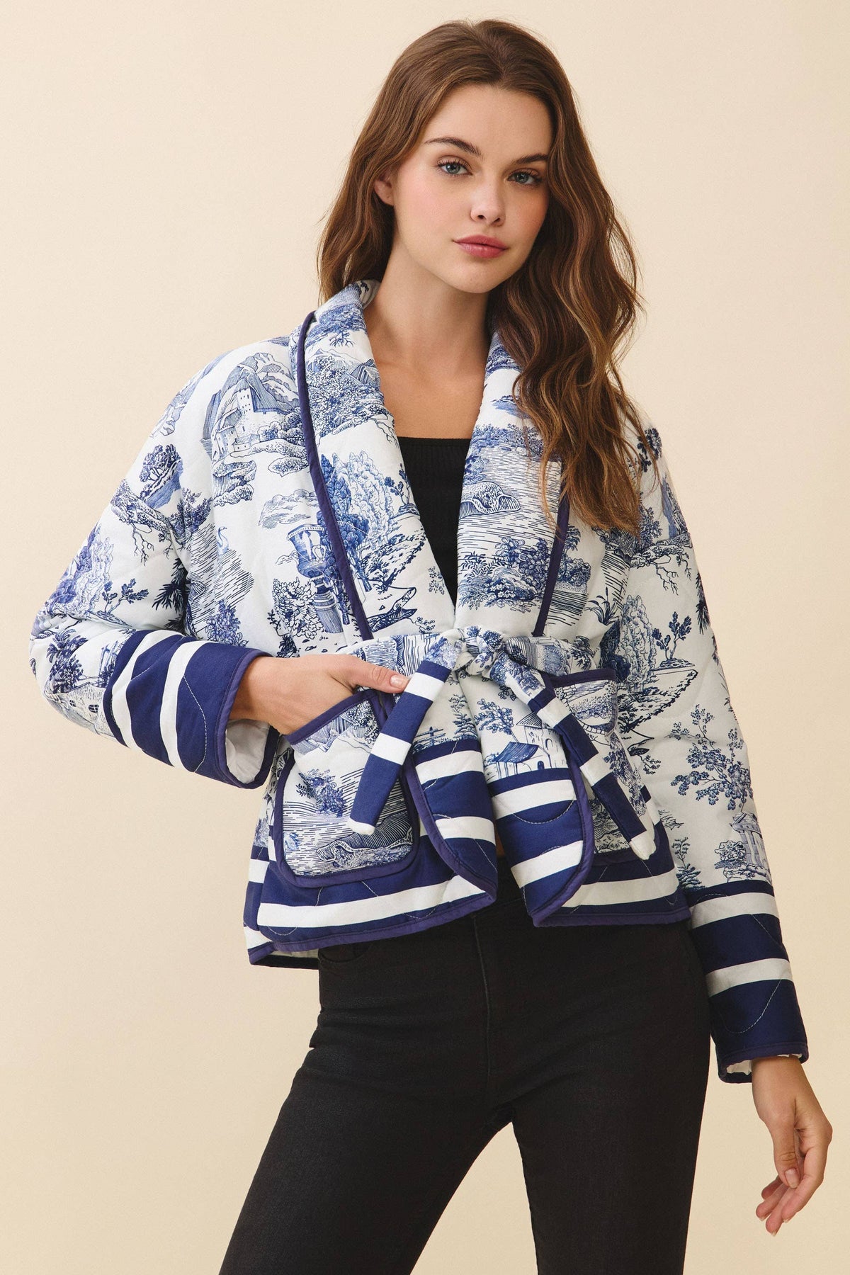 CJ6647-Toile Print Striped Accents Detachable Belt Jacket: NAVY / S