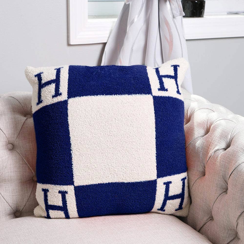 H Patterned Cushion Cover / Pillow Case
: Blue